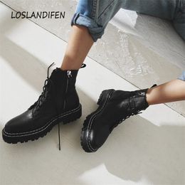 British Winter Leather Lace Up Ankle For Sewing Martin Round Toe Women Platform Boots 201102