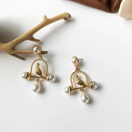 Dangle & Chandelier Personality Design Drop Earrings Fashion Jewelry Metal Alloy Golden Plating White Simulated Pears Cute Bird Earirngs For