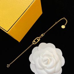 Женщины -дизайнерские браслеты бриллианты ювелирные изделия для мужских ювелирных изделий золотой цепочки Sier Bracelets Модные буквы F
