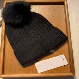 ski bobble hats Canada - Wool Beanie Pom Pom Hat Cuffed Winter Warm Knitted Bobble Hat Beanie Skull Caps Plain Sport Ski Cap Women Men268K