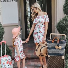 NASHAKAITE Mom and Daughter Dress Off Shoulder Ruffles Floral Mini Dress Family Look Mother and Daughter Clothes 220426