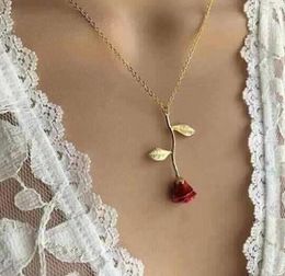 Fashion Couple Gifts Gold Chain Red Stereoscopic Vertical Flower Pendant Rose Necklace For Women Girls gift