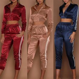 Women Sportwear Spring Autumn Running Sport Suit Solid Colour Striped Cropped Zip High Waist Gym Clothing Long Sleeve Suit T200411