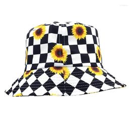 Berets Fashion Panama Gorras Black White Floral Check Plaid Fisherman Fishing Caps Bucket Hats Men Women SummerBerets Oliv22
