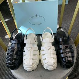 Fashion Cutout design Sandals Women Roman Foam Rubber Sandals Summer Platform Buckle Beach Casual Shoes size 35-41