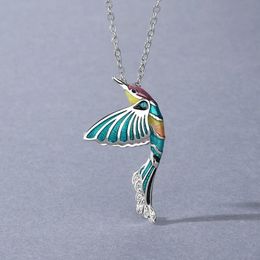 Pendant Necklaces Italian Hummingbird Necklace Colour Resin Retro Woman Clavicle Chain Gift Jewellery WholesalePendant