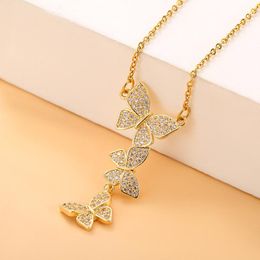 Pendant Necklaces Creative Design Overlapping Butterfly Rhinestone Necklace Golden Titanium Steel Clavicle Chain 2022 Light Luxury Ladies Pe