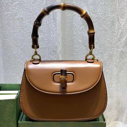 2022Top quality luxury Designer Wallet hot bag cross body shoulder purse bamboo fashion lady shopping handbag women Letter popular hot totes
