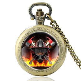 Pocket Watches Fireman Design Glass Cabochon Vintage Quartz Watch High Quality Men Women Pendant Necklace Hours Clock GiftsPocket