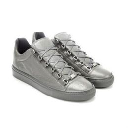 leather creaser Canada - Italy Good Quality Junior Low Arena Triple Gris Souris Creased Trainers Sneakers White Black Grey Leather Lacing Shoes301d