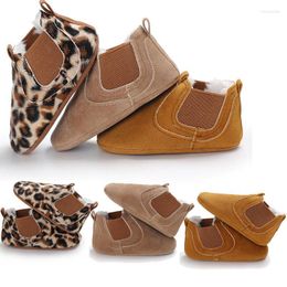 First Walkers Leather Shoes Born Baby Girl Heart Autumn Lace Leopard Walker Sneakers Toddler Classic Casual ShoesFirst