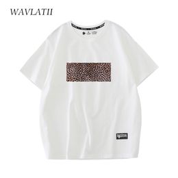 WAVLATII Women Leopard Printed T Shirts Female White Fashion Streetwear 100% Cotton Black Tees Tops for Summer WT2209 220511