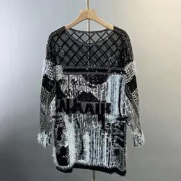 Women's T-Shirt Luxury Rhinestone Sweater Sequins Fringed Knit Hollow Beaded Faux Fur Tops Loose Casual Lazy Style O Neck Blouse Woman T Shi