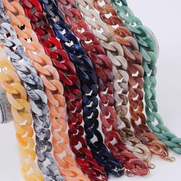 Chains FishSheep Fashion Colourful Acrylic Choker Necklaces For Women Plastic Marbled Wide Chain Pendant Necklace 2022 Female Jewellery