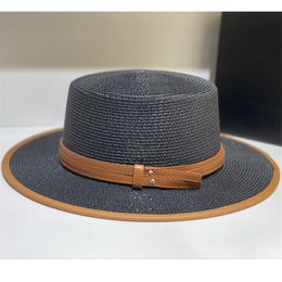 Flat Top Designer Straw Hat Solid Colour Letter Weave Big Brim Hats Men Women Fashion Sun Caps Fisherman Hat Baseball Cap