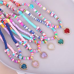 Pendant Necklaces Bohemian Soft Polymer Clay Beads Choker Necklace For Women Fashion Statement Crystal Heart Chains Beach JewelryPendant