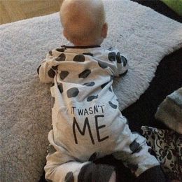 Spring Autumn Baby Boys Girls Romper Clothes for borns Long-sleeved Polka Dot infant Jumpsuit Clothing 220525