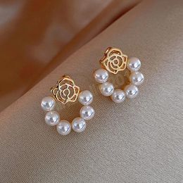 Crystal Bow Stud Earrings Temperament Petals Earring Fashion Simulated Pearl Earrings Charm Girl Ear Jewelry