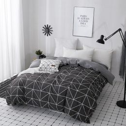 Home Textile Modern Geometric Triangle Duvet Cover with Zipper 1 Piece Polyester Cotton Quilt Comforter Bedclothes Y200417