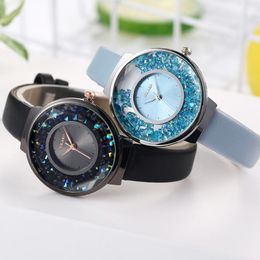 Wristwatches Women Watch Leather Watchband Moving Diamond Luxury Ladies Quartz Rhinestone Watches Clock Relogio FemininoWristwatches Wristwa