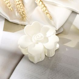 2022 Hair Clips & Barrettes 11cm Frosted Flower Claw Hairpins For Women Ponytail Holder Hairpins Crab Barrette Girls Fashion Accessories