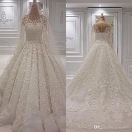 Abiti da sposa lussuosi con maniche lunghe in rilievo con paillettes A Line Abiti da sposa con scollo a V in cristallo trasparente senza schienale Plus Size Abiti da sposa BC1244