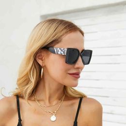 Luxury Letter Print Sunglasses Women Leopard Black Square UV400 Sun Glasses Designer Brand Fashion Trend Big Shades PC Frame
