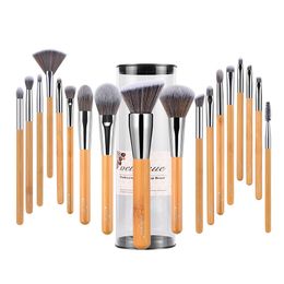 Vela Yue Makeup Brush Set 18 10 5pcs Full Function Powder Foundation Blusher Bronzer Eyeliner Shadow Brow Lip Gloss Beauty Tool 220722