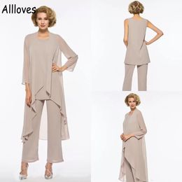 3 Pieces Elegant Chiffon Mother Of The Bride Dresses Suits Set With Long Sleeve Jacket Cape Full Length Pants Summer Wedding Mother Formal Party Wear Simple CL0820