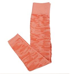 Women Seamless Camo Yoga Sports Set Sexy Peach Hip Sports Leggings Beauty Back Cross Fitness Top Yoga Set Running Set Sport Suit T200115