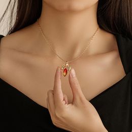 Pendant Necklaces Game Redemption Necklace Niche Design Female Ins Gemstone Party Men's Fashion JewelryPendant