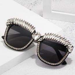 Sunglasses Fashion Women Girls Retro Luxury Gems Square Shape Crystal Designer Summer Beach GlassesSunglasses