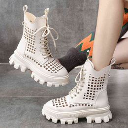 Flats Women Cool Boots Sandals Chunky Thick Women Shoes 2022 Spring Summer Fashion Casual Shoes Motorcycle Boots Women Shoes Y220729