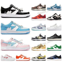 green designer shoes UK - Bapestas Low Casual Shoes Mens Womens Famous Brand Baped Sta Sk8 Lows Panda Sneakers University Blue Pink Team Red Black White Green Camo Designer Trainers