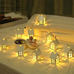 2M 10pcs LED Christmas Tree House Style Fairy Light Led String Wedding Garland Year Christmas Decorations For Home 201130