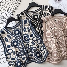 Women Vintage Hollow Out Crochet Crop Top Vest Embroidery Floral Sleeveless Jacket Cardigan Button Down Boho Hippie Casual 220318