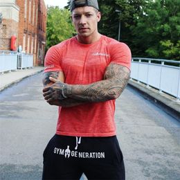 Men's T-Shirts Men Summer Fashion Fitness Breathable Quick-drying Short Sleeve T-shirt Gyms Casual Tight T Shirts Bodybuilding Tees Tops