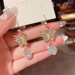 Dangle & Chandelier Golden Butterfly Elegant Lady Earrings Shiny Acrylic Rhinestone Pendant Personality Geometric Trend Korean JewelryDangle