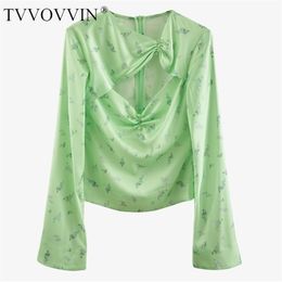 famous New Sexy Chest Hollow Twisted Pleated Floral Print Green Flared Sleeve Top Pullover Womens Casual B723 210311