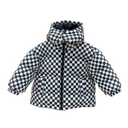 Winter Boys And Girls Plaid Characteristic Style Warm Down Jacket 1-6 Year Old Children Warm Down Jacket J220718