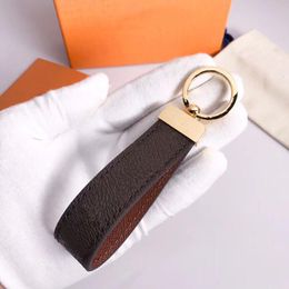 Key chain Buckle lovers Car Keychain Handmade Leather Designers Keychains Men Women Bag Pendant Accessories 7 Color Option Top Quality