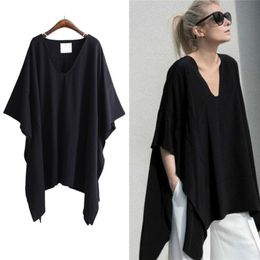 Summer Large Size Fashion Special V-neck Irregular T-shirt Loose and Figure Flattering Women's Clothing Batwing Sleeve Top 220411