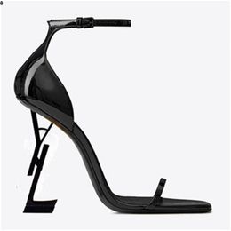 Europ Classic High slipper heeled sandals Coarse letters leather luxury Suede woman heel shoes Metal buckle for letteer Sexy kjmn0001