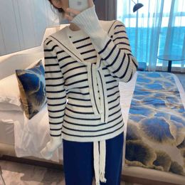 autumn and winter wool stripe slim fit wool sweater letter Navy neck shawl contrast sweater two-piece set