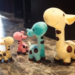 18cm25cm Cute Giraffe Plush Toy Pendant Soft Deer Stuffed Cartoon Animals Doll Baby Kids Toys Christmas Birthday Colourful Gifts 220702