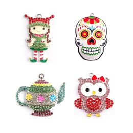 100PCS/Lot Womens Jewelty Rhinestones Animal Eagle Pendant Enamel Rhinestone Crystal Little Girl Skull Teapot Shape Pendant For Necklace