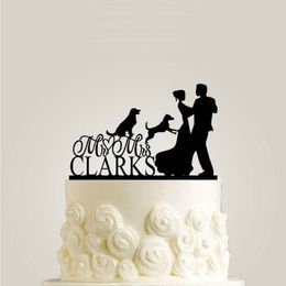 Custom Mr&Mrs Last Name Wedding with two Dogs Rustic Cake Topper Anniversary Personalized Party Decor For Family 220618