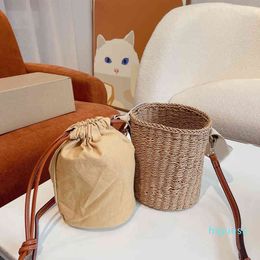 Designer- Summer Tote Bags Women Handbag Vacation Shoulder Bag Crossbody Female Woven Bucket with Inner Pocket