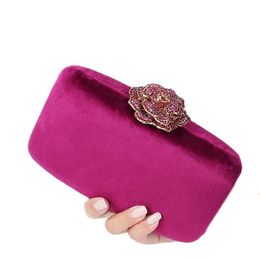Velvet Clutch Bag Diamond Flower Lock Elegant Evening Luxury Designer Purse Wedding Chain Drop 220527