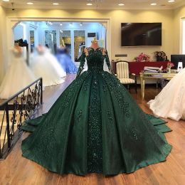 2022 Dark Green Red Quinceanera Dresses with Long Sleeves Lace Applique Beaded Satin Floor Length Pleats Sweet 15 16 Birthday Ball Gown Custom Made